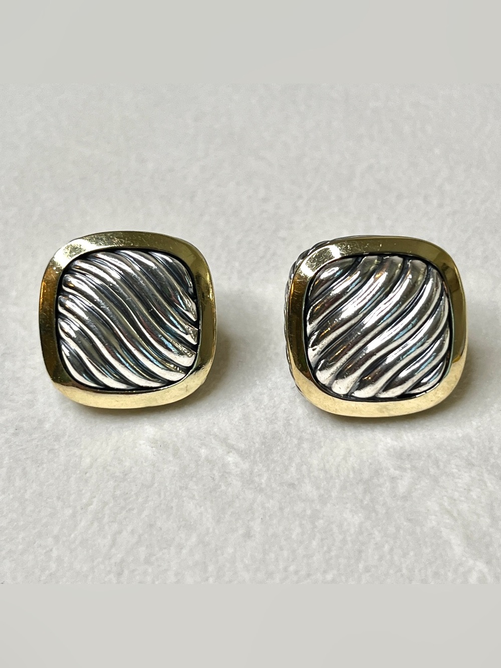 David Yurman 925 Silver 18k Gold Thoroughbred Large 20mm Omega Back Earrings